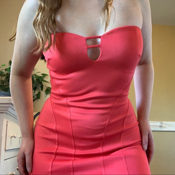 Vintage 90s/Y2K Bodycon Strapless Pink Minidress - Picture 2 of 6
